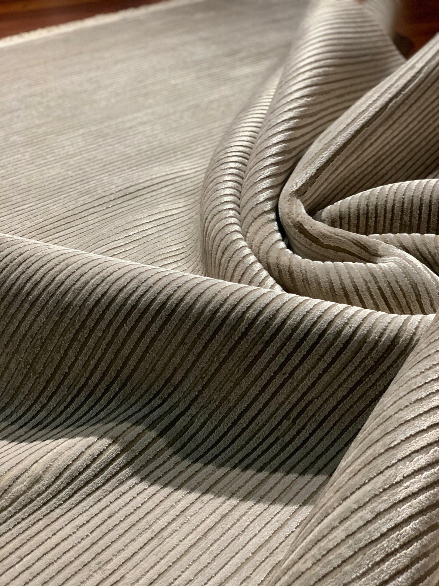 5x8 Beige Area Rug, Modern Minimal Living Room Carpet, Acrylic Viscose Home Rug