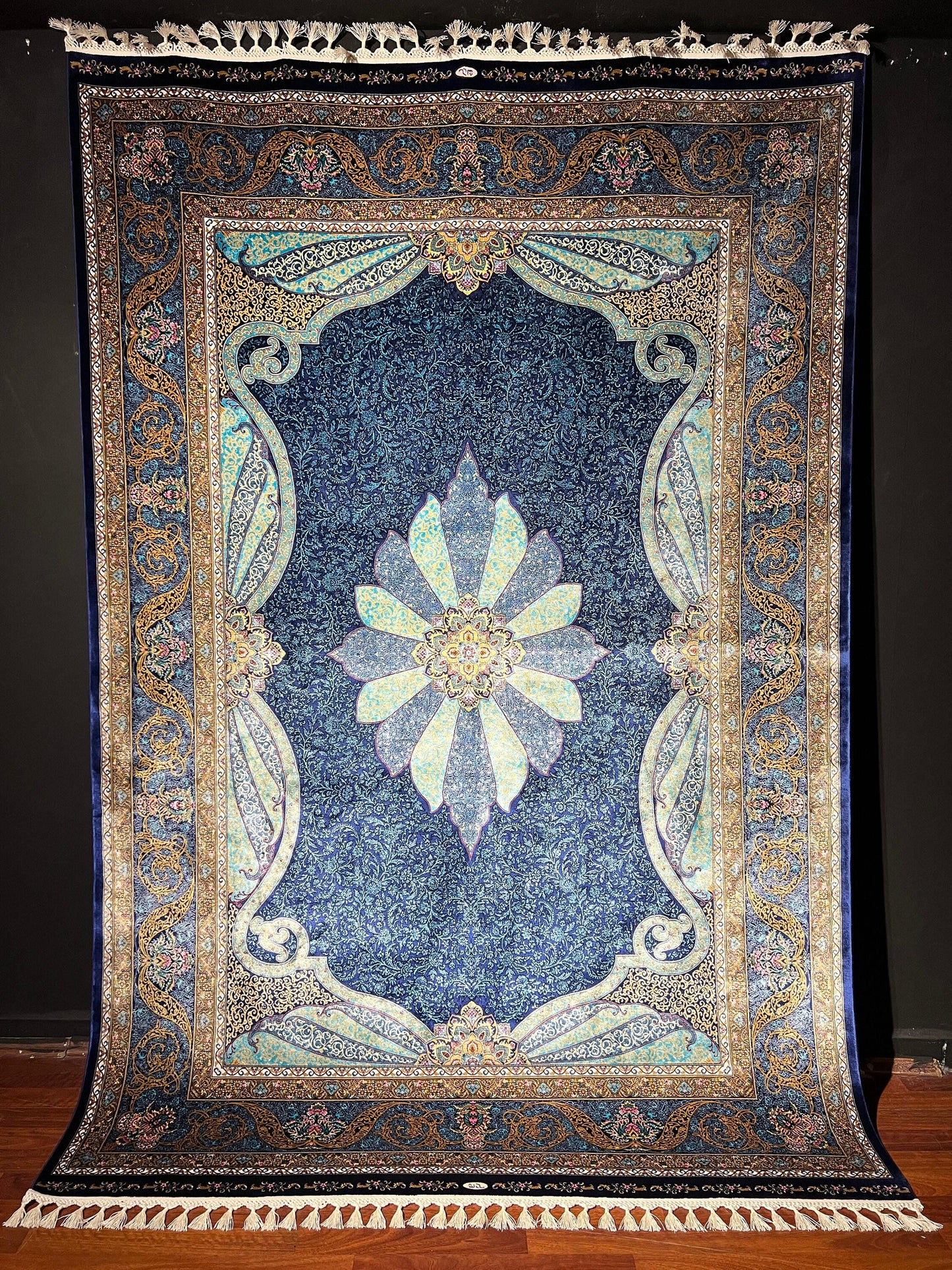 6x9 ft Blue Silk Rug Luxury Floral Medallion Traditional Area Rug Elegant Living Room Carpet