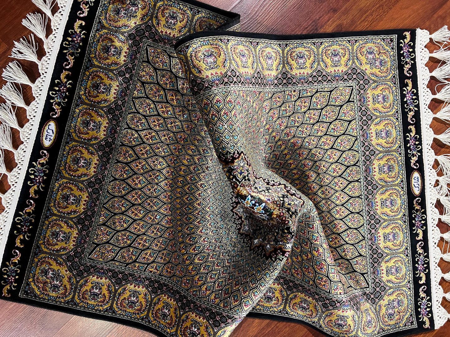 2x3 ft Mini Modal Silk Medallion Rug, Luxury Small Area Rug, Elegant Decorative Accent Rug for Living Room