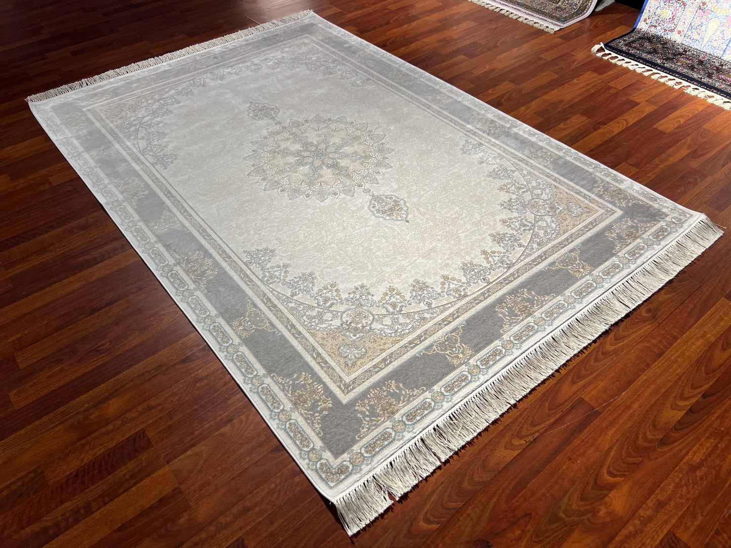 5x8 Gray Cream Turkish Modal Silk Rug, Floral Medallion Area Rug, Luxury Living Room Carpet, Elegant Home Decor Rug
