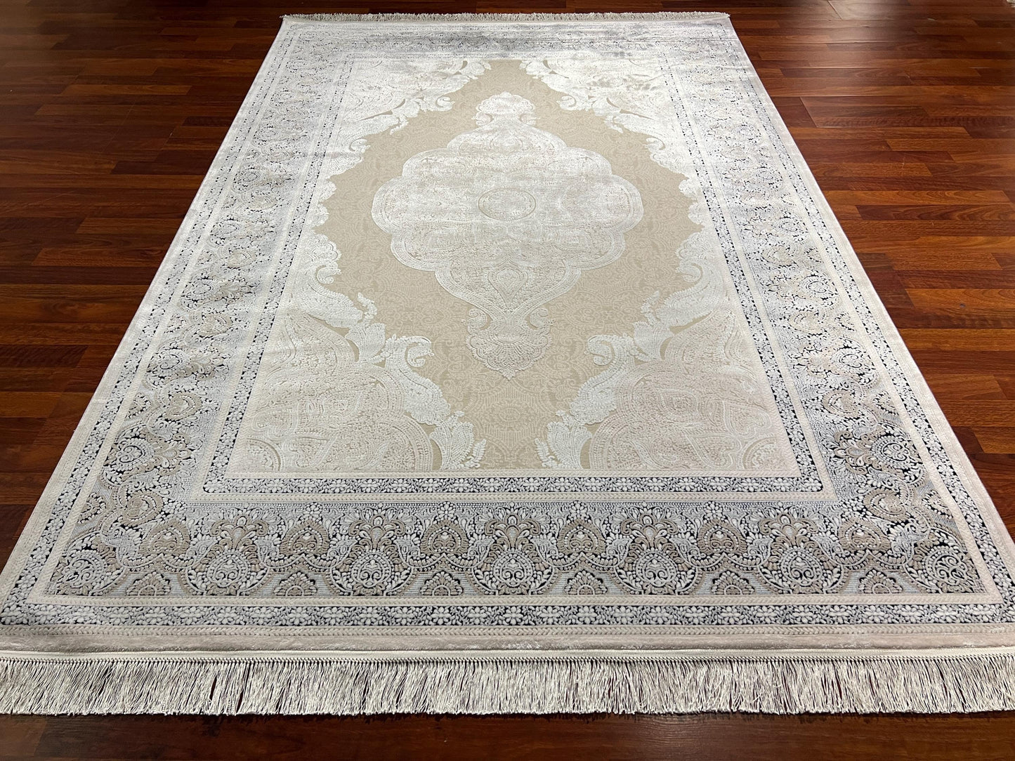 5x8 White Blue Bamboo Rug, Classic Palace Area Rug, Luxury Living Room Carpet, Elegant Home Decor Rug