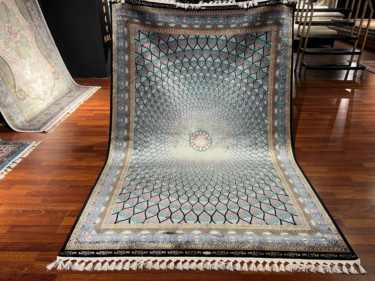 5x8 ft Light Blue Floral Modal Silk Rug Luxury Classic Pattern Large Area Rug Elegant Living Room Decor