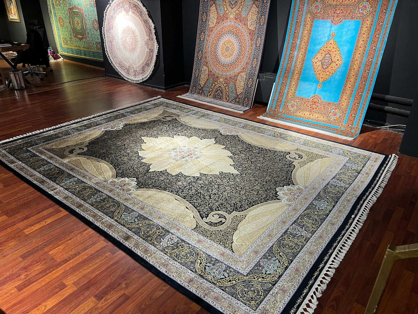 13x16 ft Gold Silk Rug Luxury Floral Pattern Oversized Area Rug Elegant Classic Living Room Decor