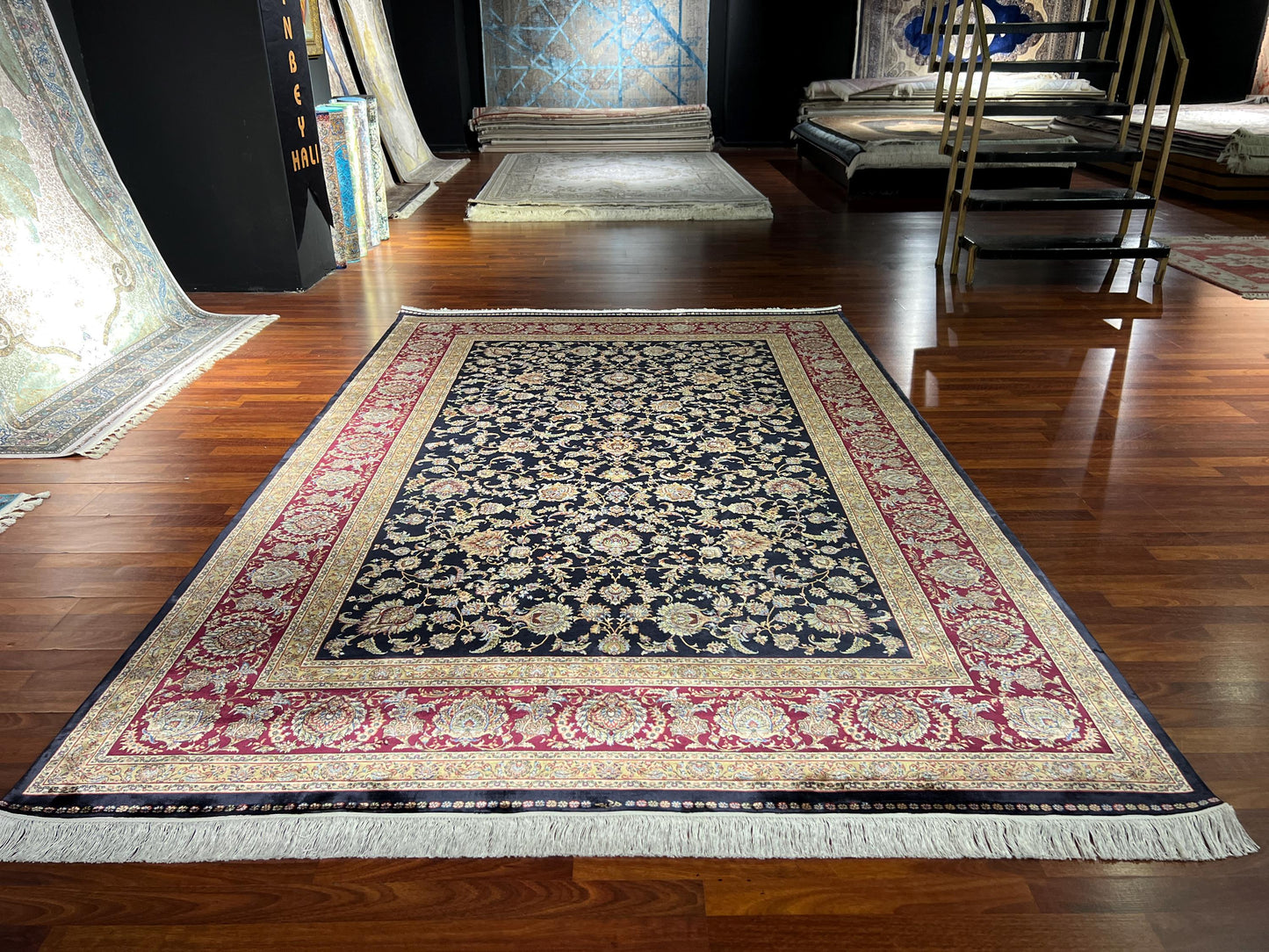7x10 ft Black Red Modal Silk Rug Luxury Floral Area Rug Elegant Living Room Carpet Classic Home Decor