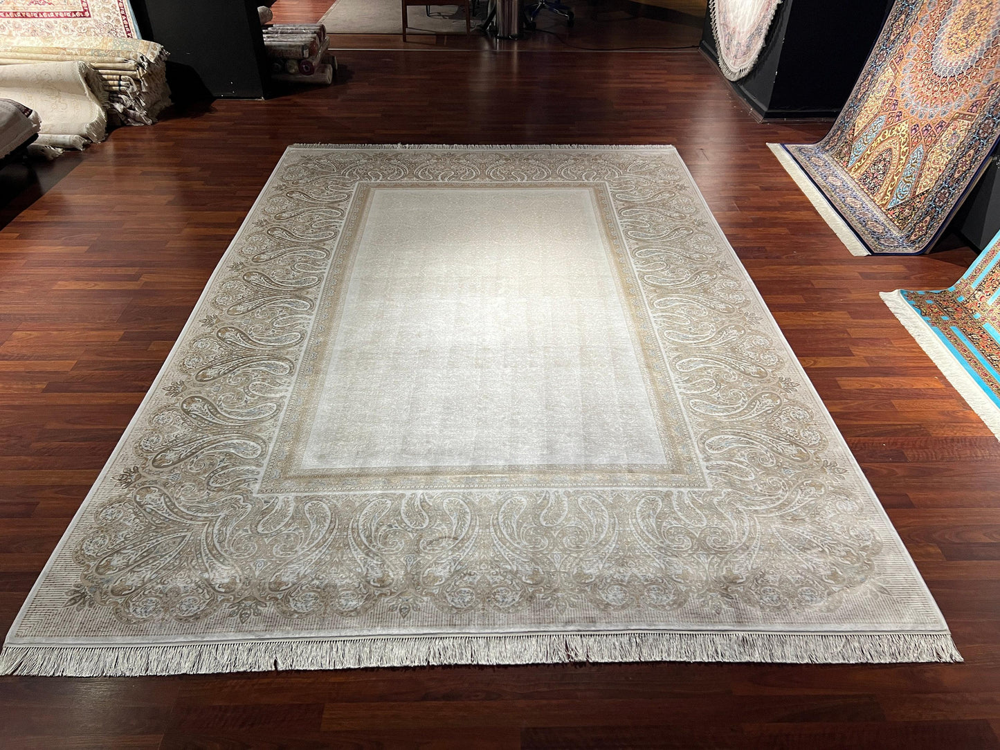 8x11 ft Beige Silk Rug, Luxury Medallion Area Rug, Elegant Classic Living Room Rug, Soft Decorative Large Carpet