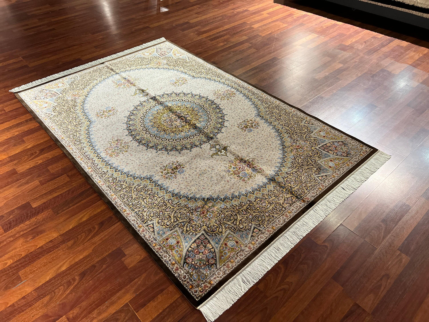 5x7 ft Beige Modal Silk Rug Luxury Classic Medallion Area Rug Elegant Living Room Home Decor Carpet