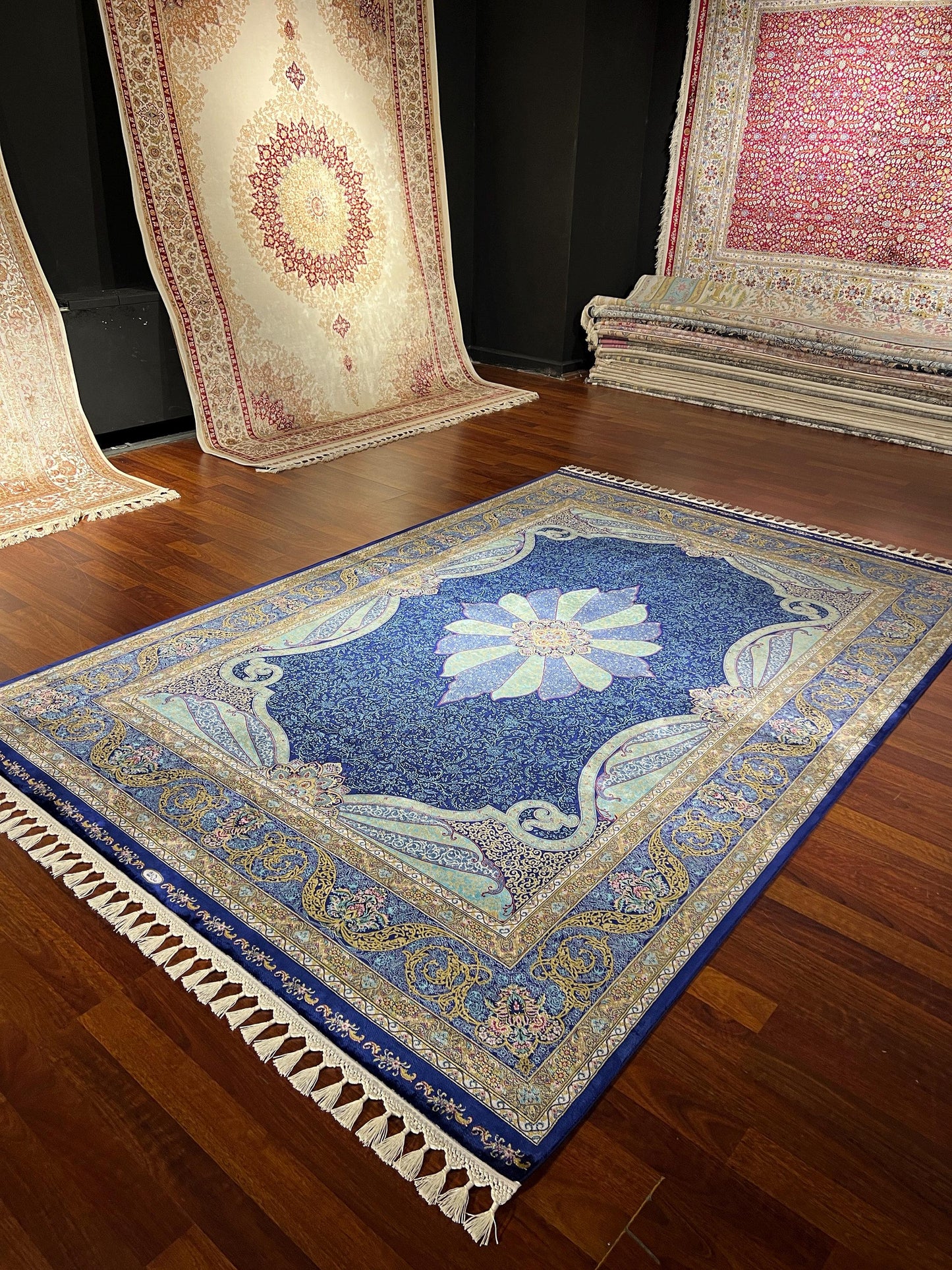 6x9 ft Blue Silk Rug Luxury Floral Medallion Traditional Area Rug Elegant Living Room Carpet