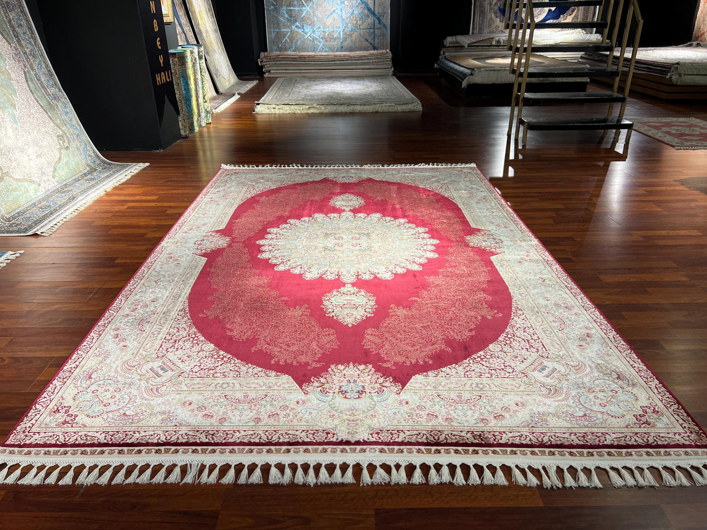 7x10 ft Red Beige Silk Rug, Royal Medallion Luxury Area Rug, Elegant Classic Living Room Carpet