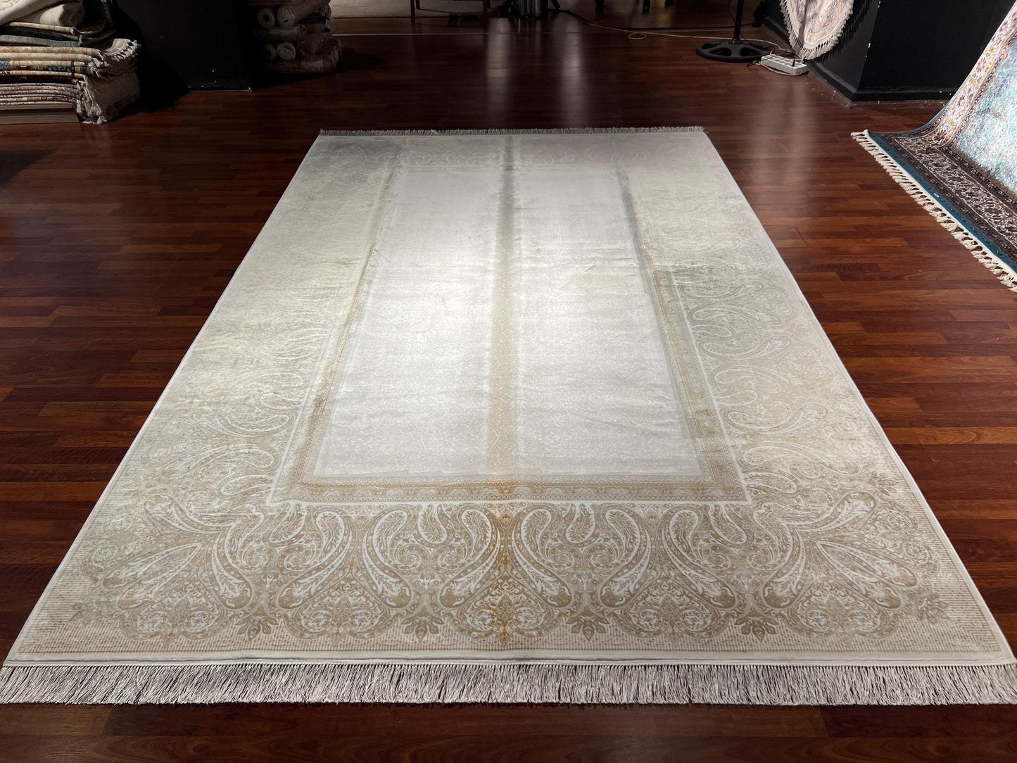 7x10 ft Gold Beige Silk Rug, Minimal Luxury Area Rug, Elegant Neutral Living Room Carpet