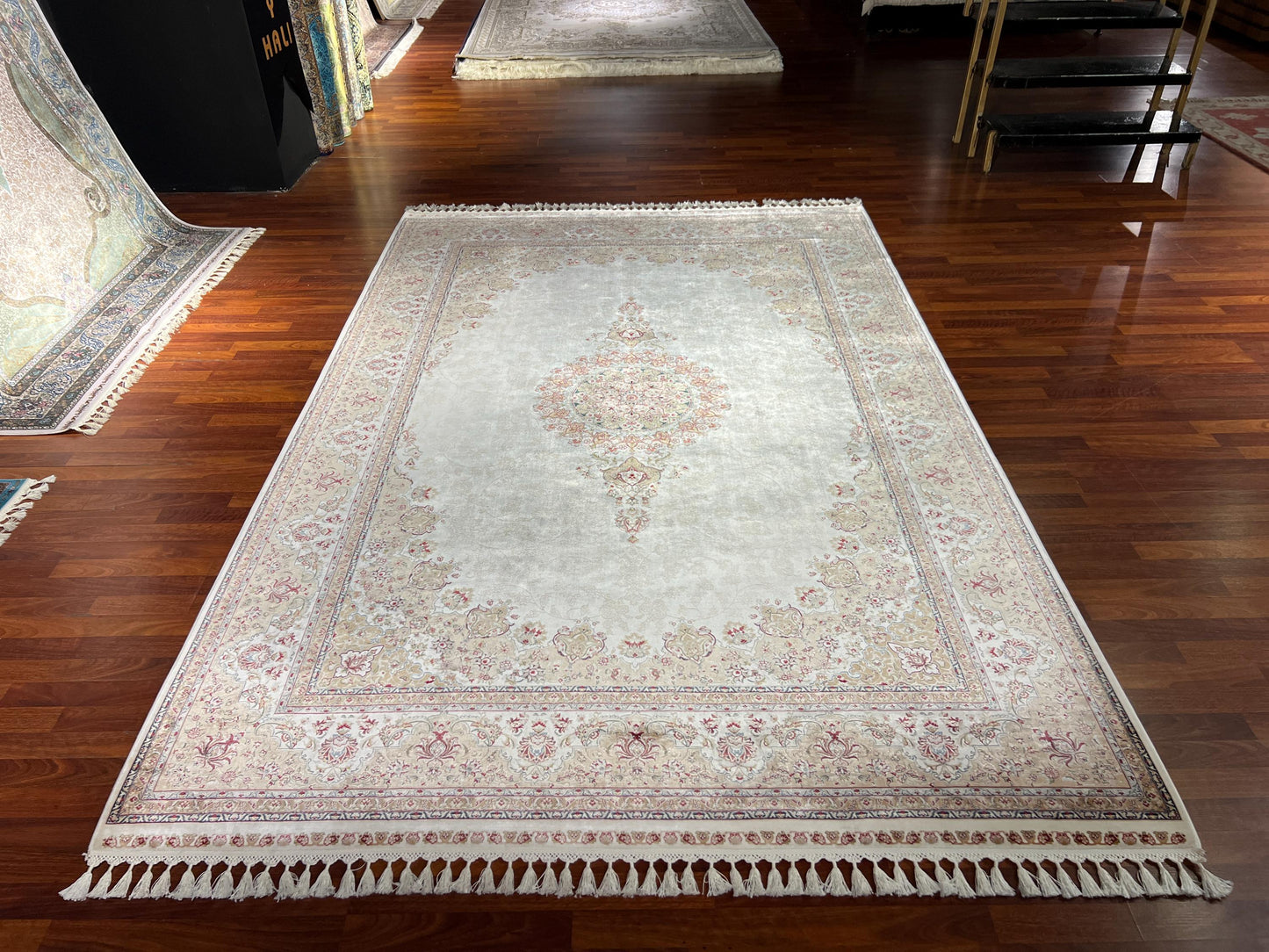 Beige Silk Rug 7x10, Palace Silk Rug, Luxury Living Room Rug, Turkish Silk Carpet, Classic Silk Rug
