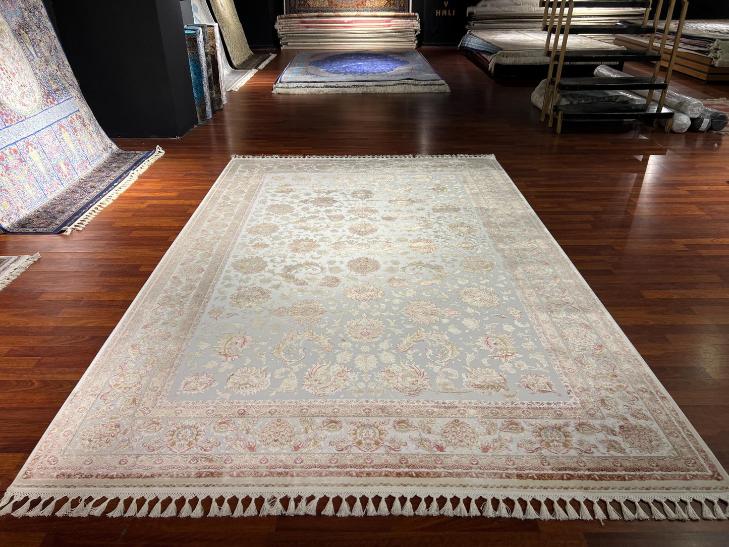 Cream Silk Rug 7x10, Luxury Living Room Rug, Turkish Silk Carpet, Large Area Rug, Classic Design