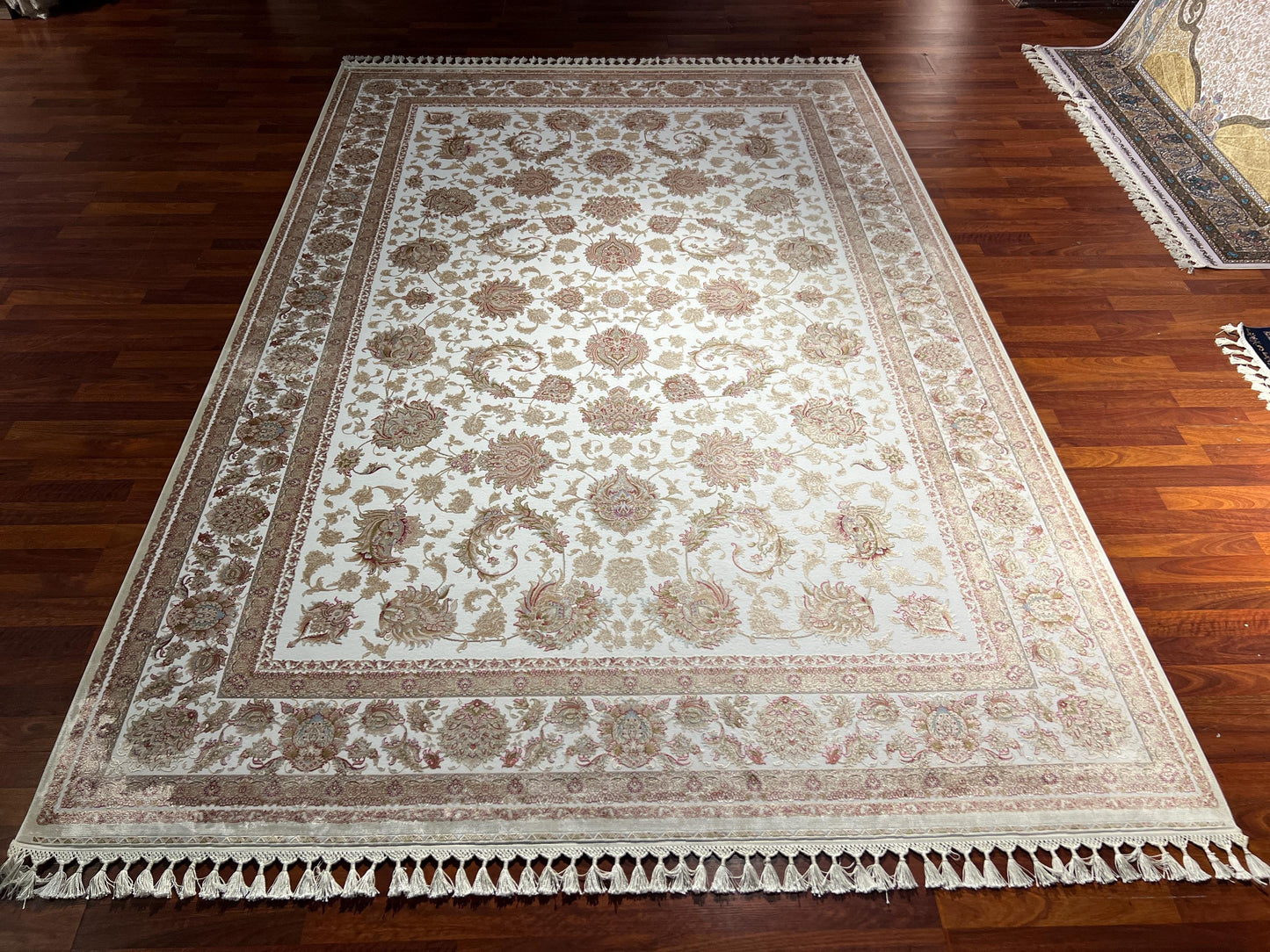 Cream Silk Rug 7x10, Luxury Living Room Rug, Turkish Silk Carpet, Large Area Rug, Classic Design