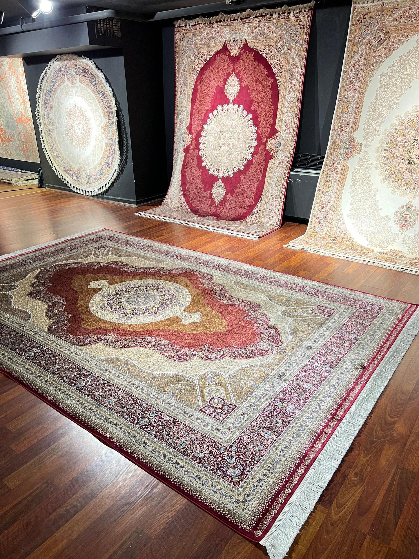 7x10 ft Red Gold Silk Rug, Royal Medallion Luxury Area Rug, Elegant Classic Living Room Carpet
