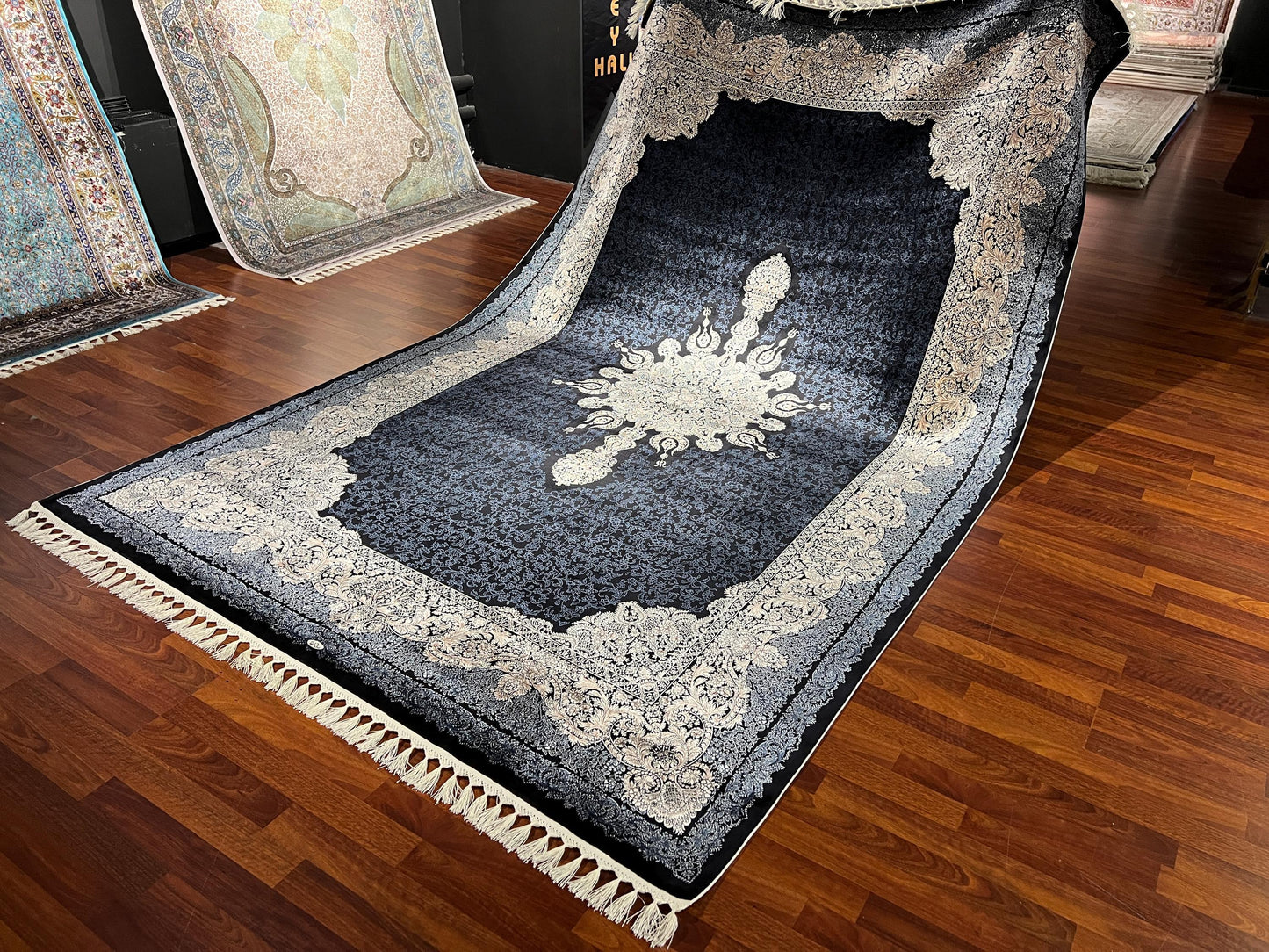7x10 Black Silk Rug, Luxury Medallion Area Rug, Elegant Dark Classic Carpet, Premium Soft Living Room Rug