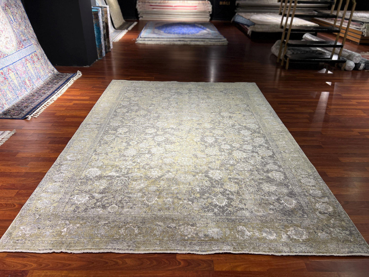 Gray Green Rug 7x10, Vintage Style Area Rug, Living Room Carpet, Classic Pattern Rug, Large Rug