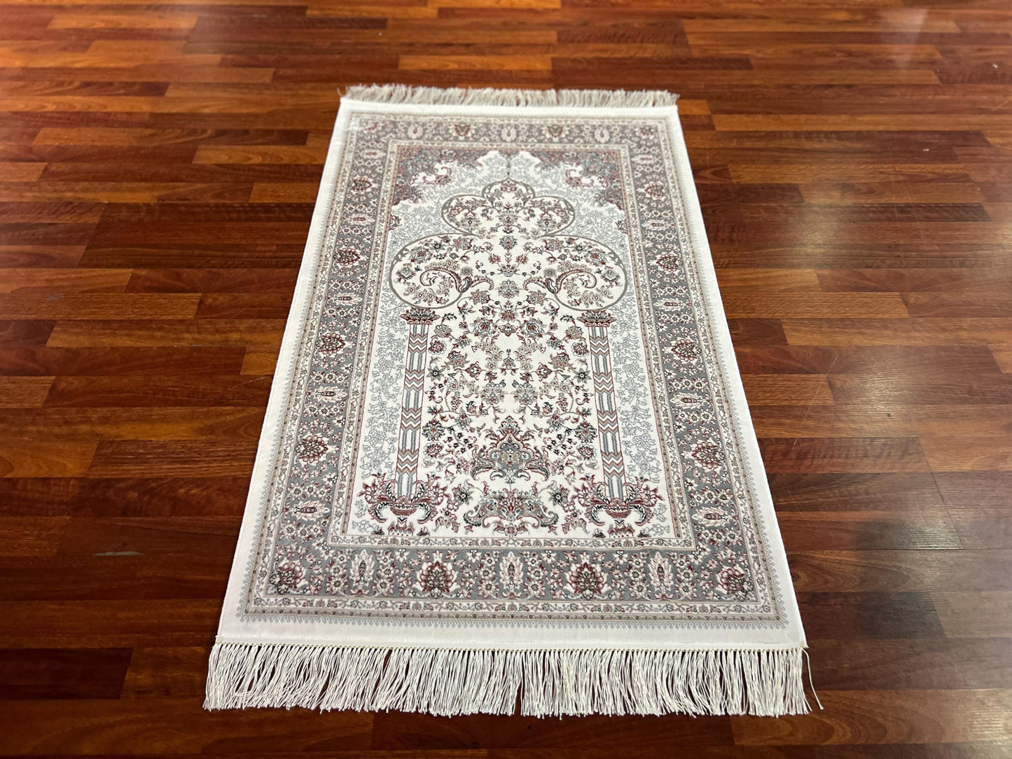 White Gray Silk Prayer Rug, Minimal Floral Janamaz, Elegant Islamic Gift Mat