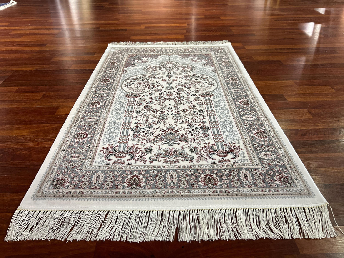 White Gray Silk Prayer Rug, Minimal Floral Janamaz, Elegant Islamic Gift Mat