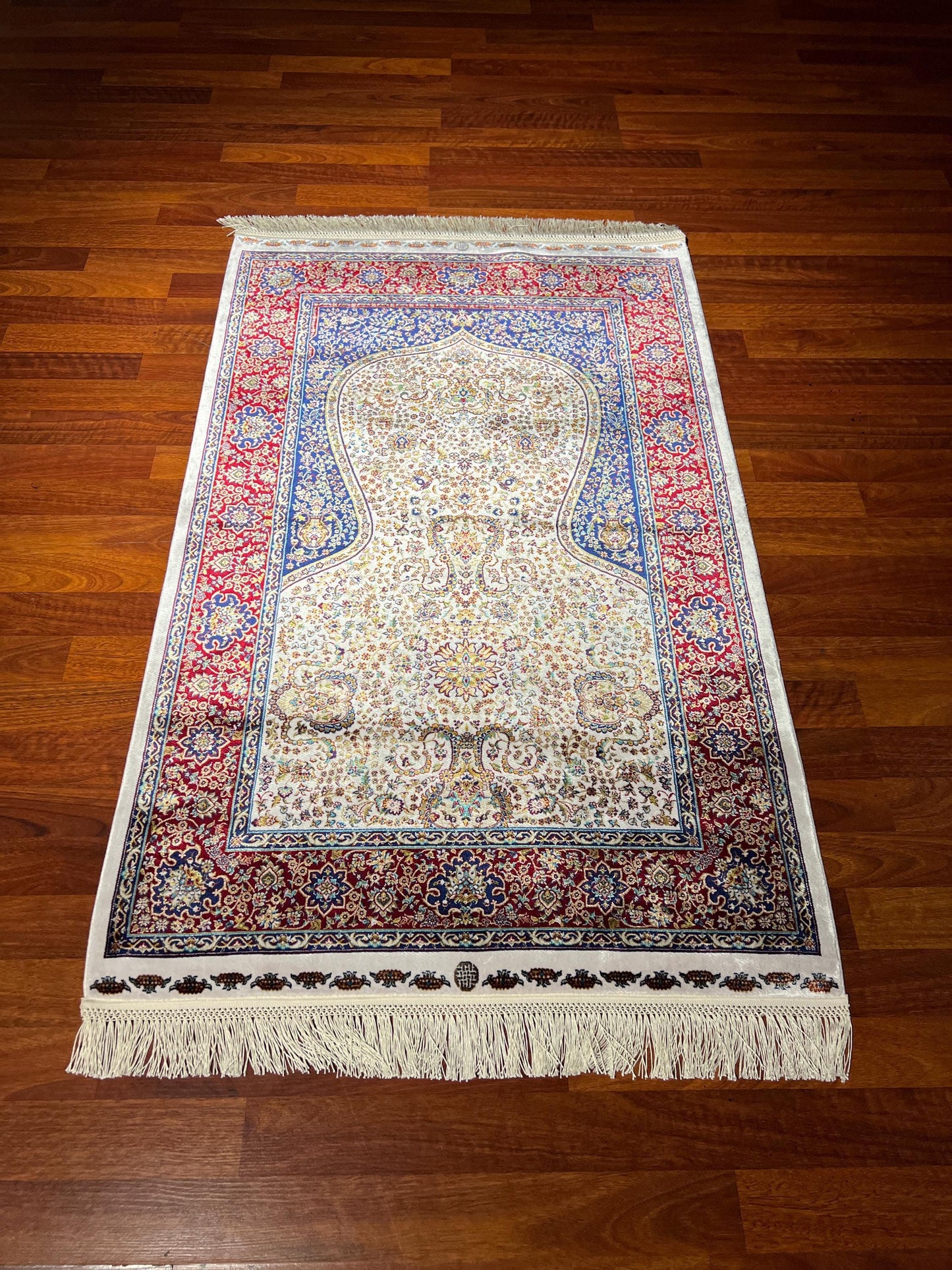Cream Red Blue Silk Prayer Rug, Floral Mihrab Janamaz, Luxury Islamic Gift Rug