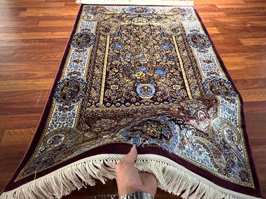 Burgundy Floral Silk Prayer Rug, Classic Medallion Janamaz, Luxury Islamic Gift