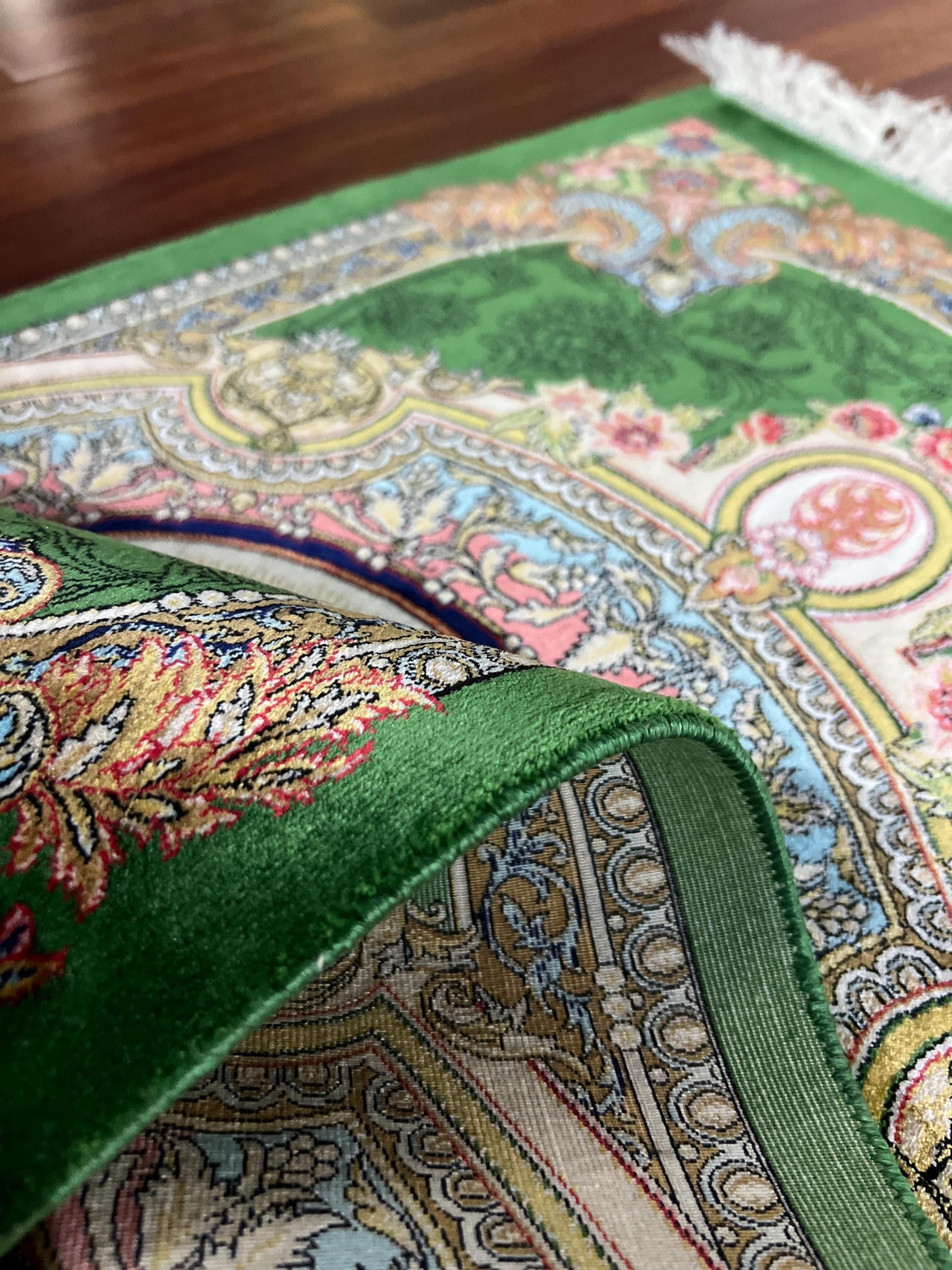Green Floral Medallion Silk Rug, 2x3 Mini Rug, Palace Design Rug, Gift Rug