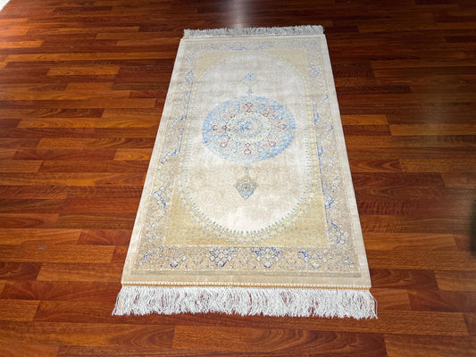 Beige Medallion Hallway Silk Rug, 3x5 Area Rug, Modal Silk Rug, Luxury Turkish Rug