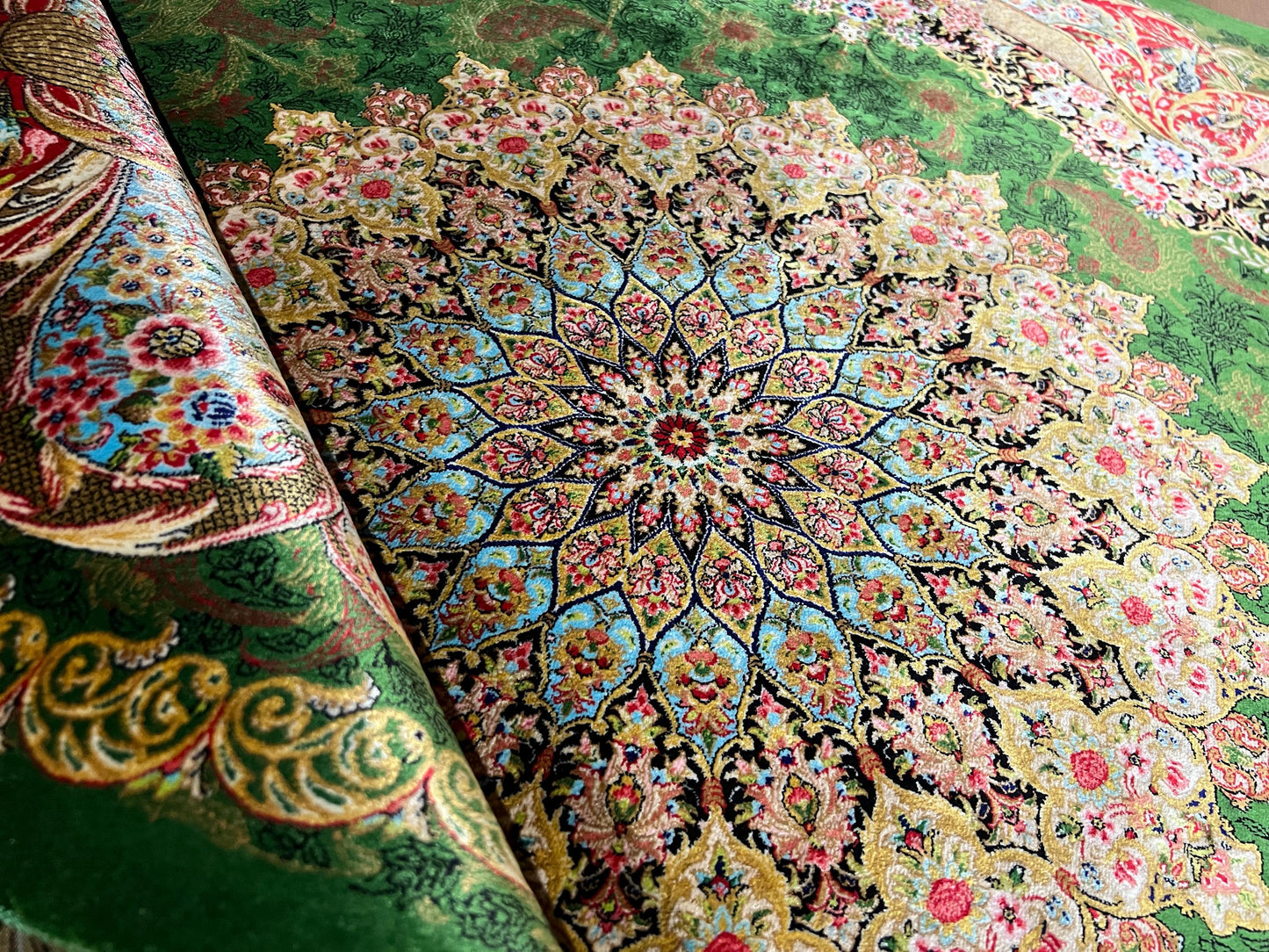 Green Medallion Silk Rug, 3x5 Area Rug, Hallway Runner Rug, Luxury Decor