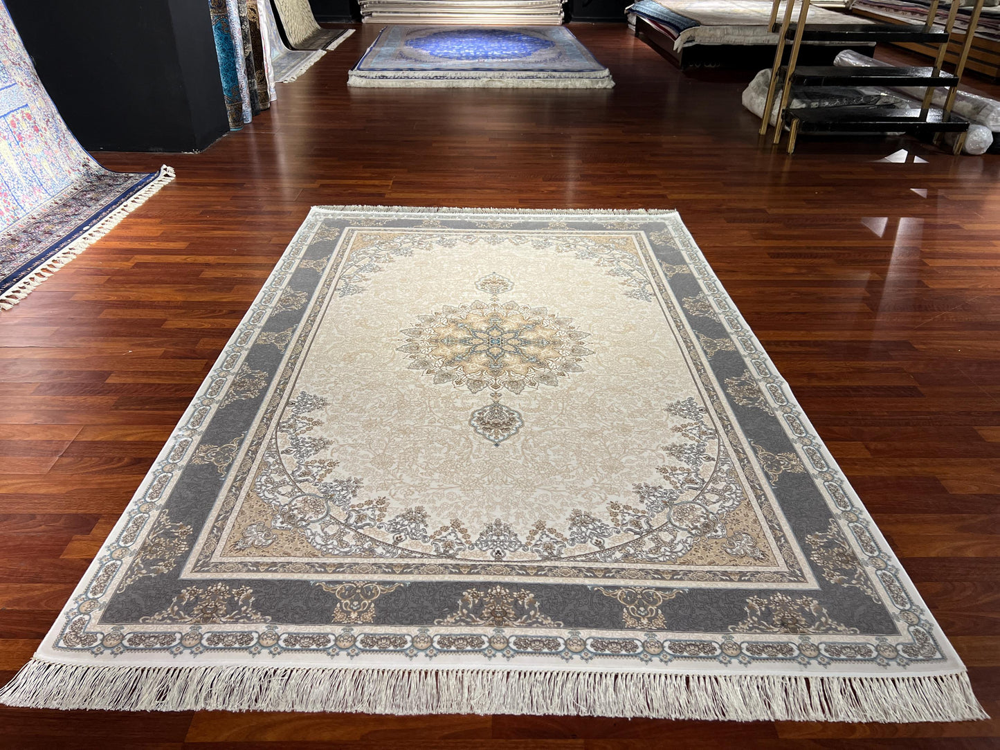 5x8 Gray Cream Turkish Modal Silk Rug, Floral Medallion Area Rug, Luxury Living Room Carpet, Elegant Home Decor Rug