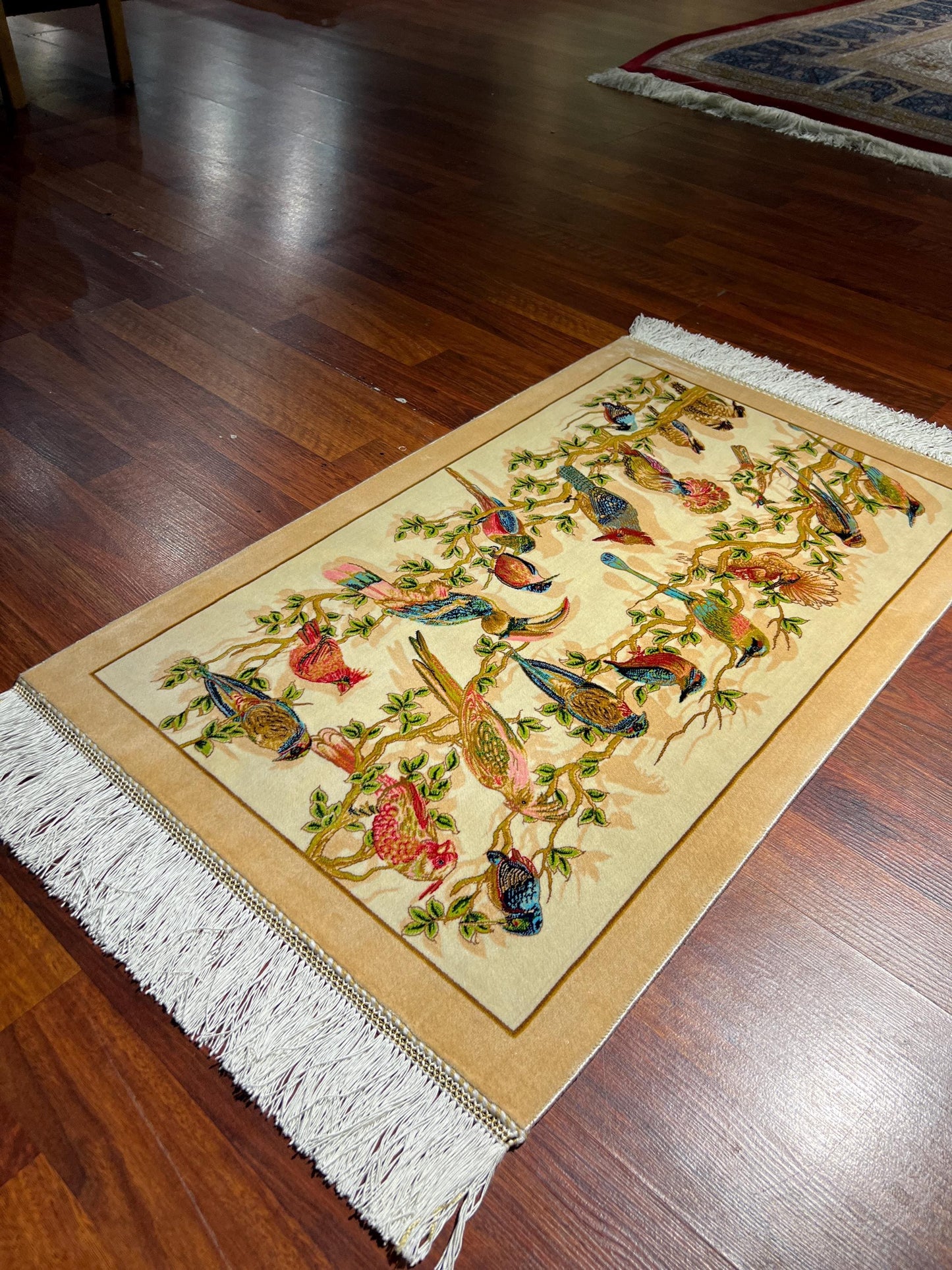 1.64x2.62 ft Bird Pattern Modal Silk Tapestry, Mini Wall Hanging Rug, Decorative Bird Rug, Handcrafted Fringe Accent Rug