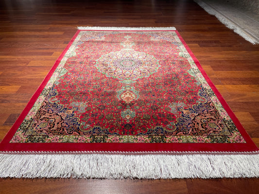 2.62x3.94 ft Red Modal Silk Rug, 170 Combs Floral Medallion Rug, Decorative Mini Area Rug, Luxury Gift Rug