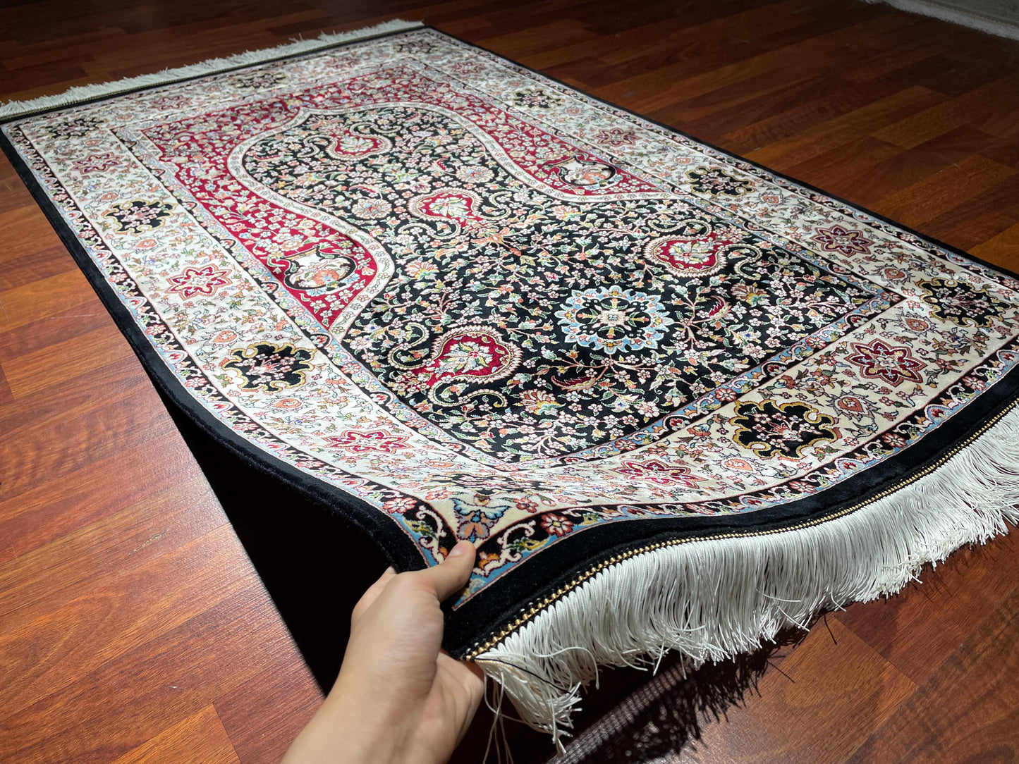 Modal Silk Sajjadeh Prayer Rug, Classic Islamic Prayer Mat, Floral Mihrab Rug, Luxury Muslim Gift Rug
