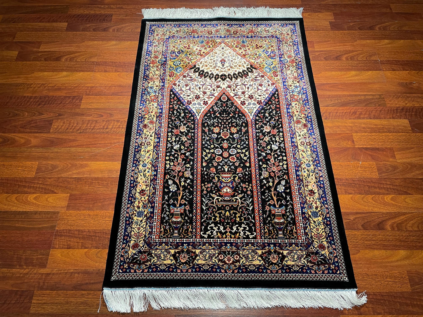 Black Modal Silk Sajjadah Prayer Rug, 120 Combs Floral Mihrab Rug, Luxury Islamic Prayer Mat, Muslim Gift Rug