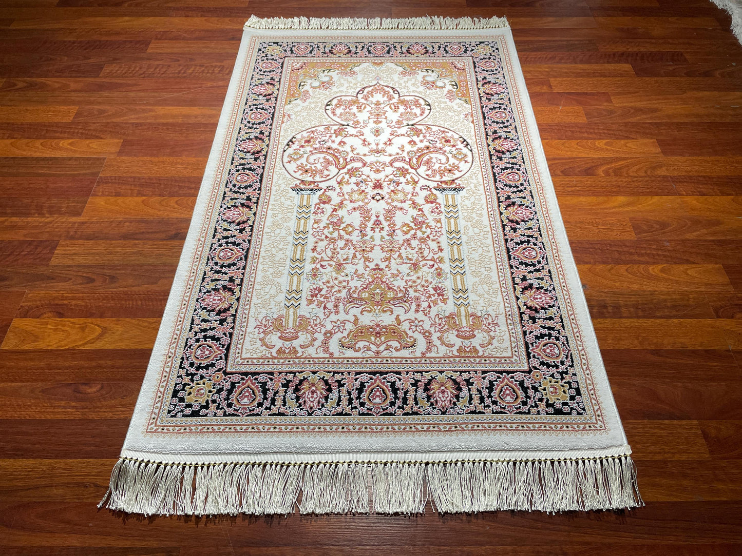 2.62x4.10 ft Fringed Cream Rose Bamboo Acrylic Sajjadah Prayer Rug, 100 Combs Floral Mihrab Islamic Prayer Mat